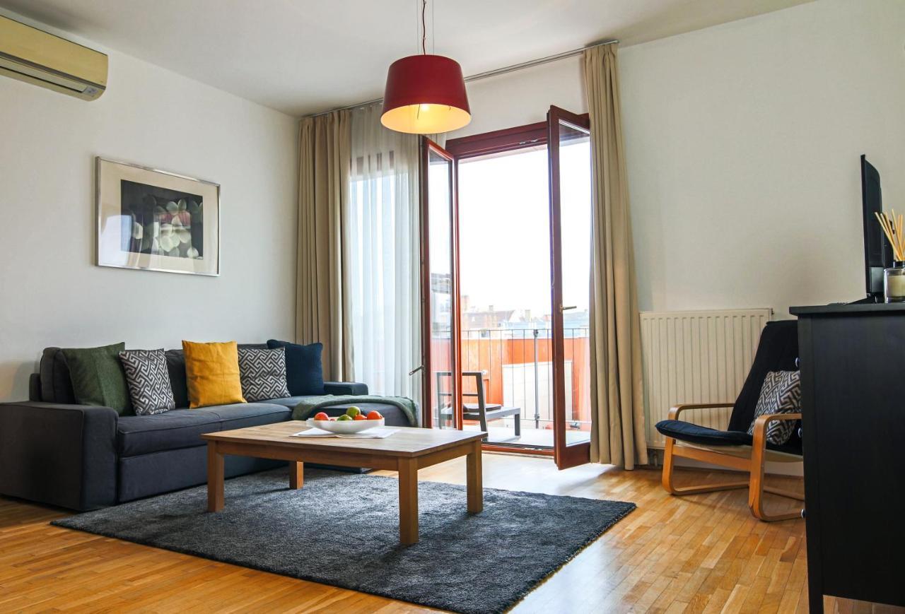 Artemisia Luxury Apartments Skyflat Budapest Bagian luar foto
